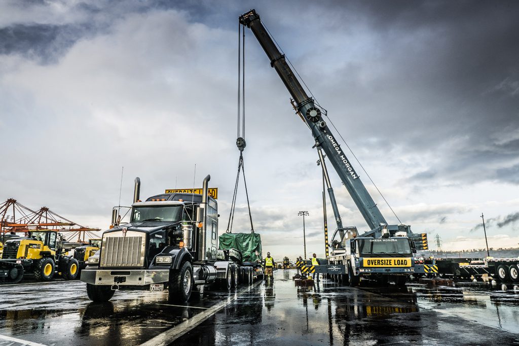 Transloading 125,000 lbs. piece in Tacoma